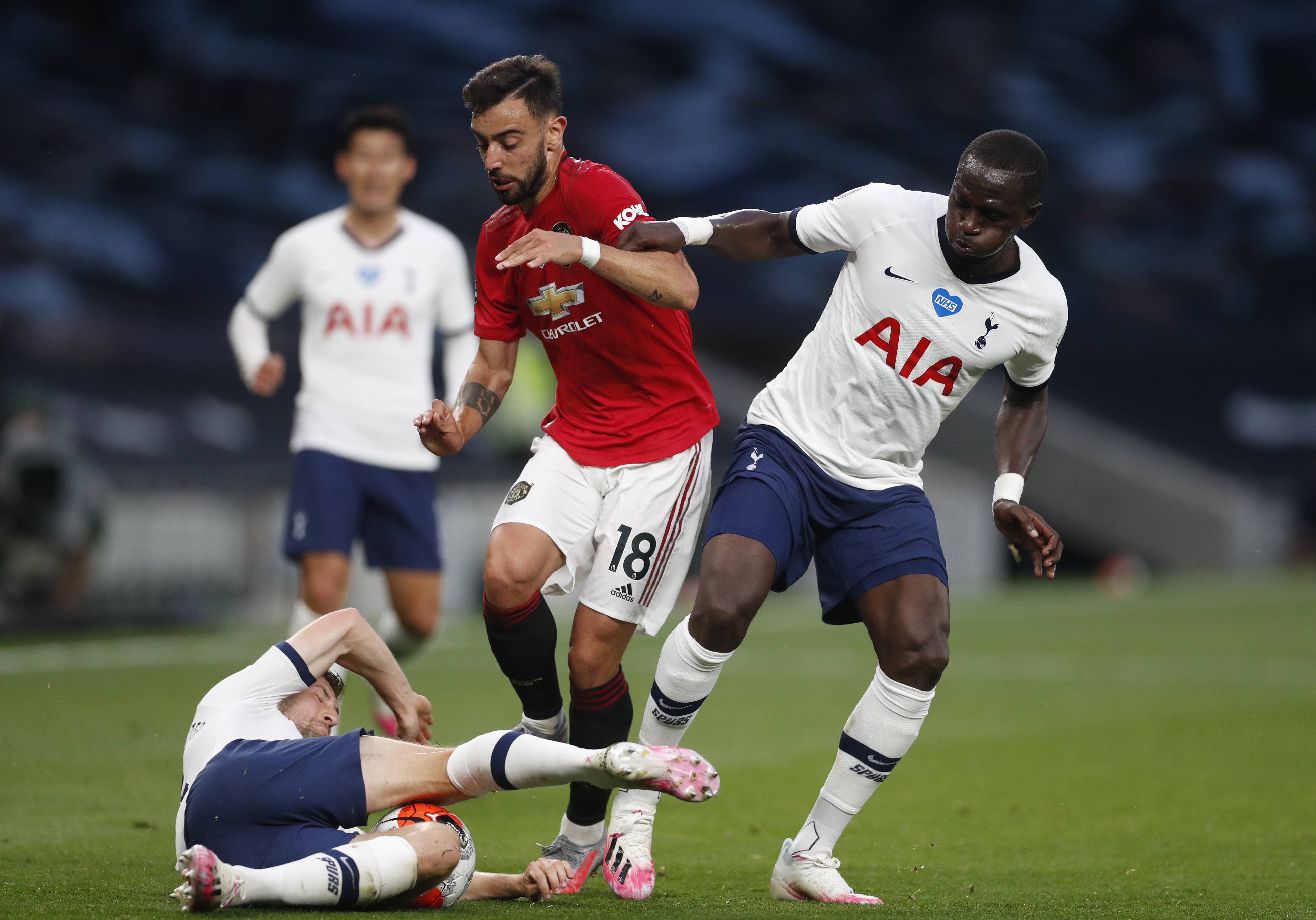 日本队并不 日本队并不